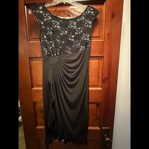 Gorgeous cocktail/holiday dress